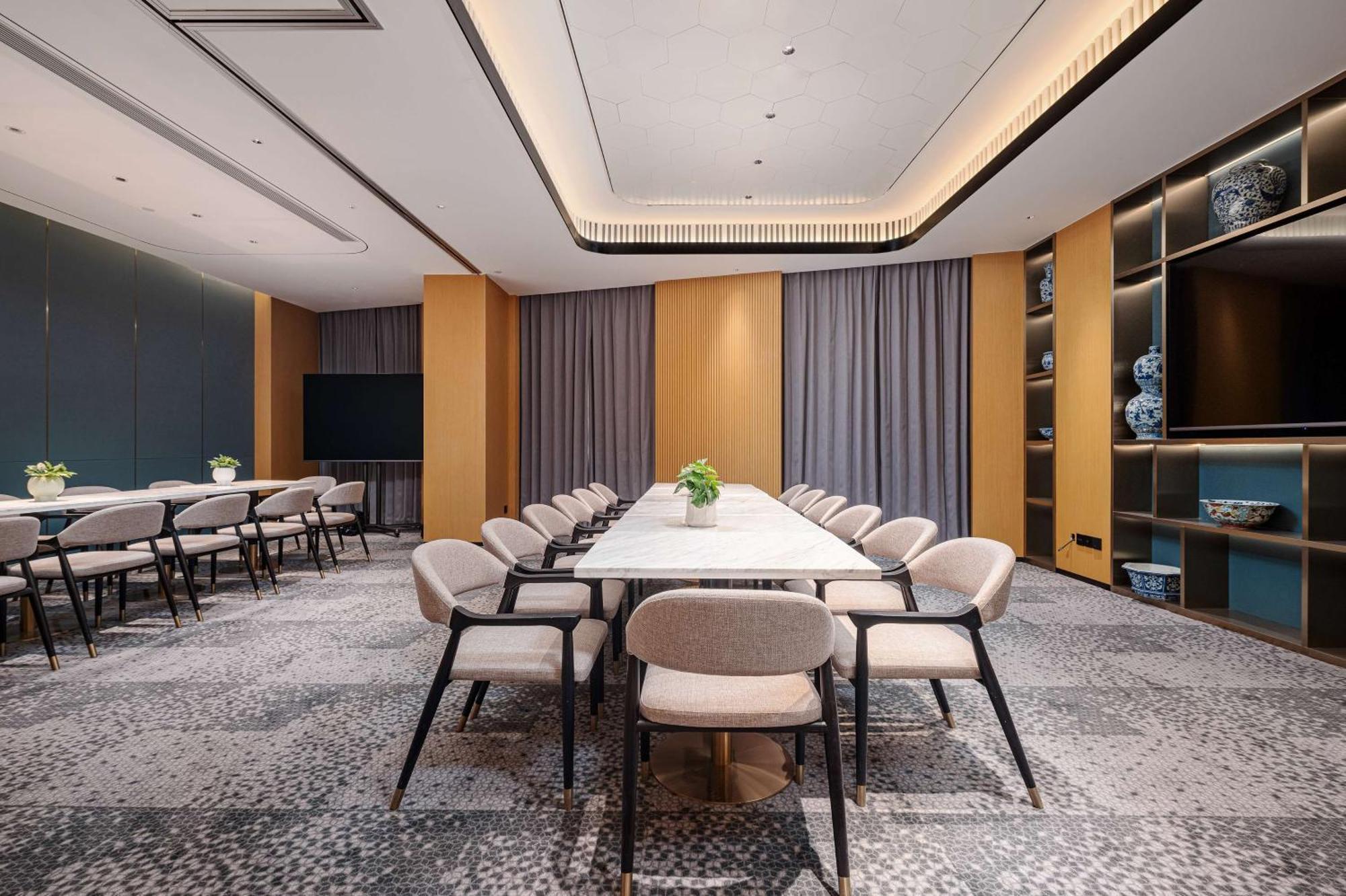 Hilton Garden Inn Beijing Temple Of Heaven East Gate Station Exterior foto